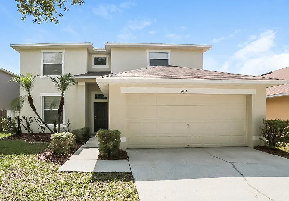 9613 Laurel Ledge Dr