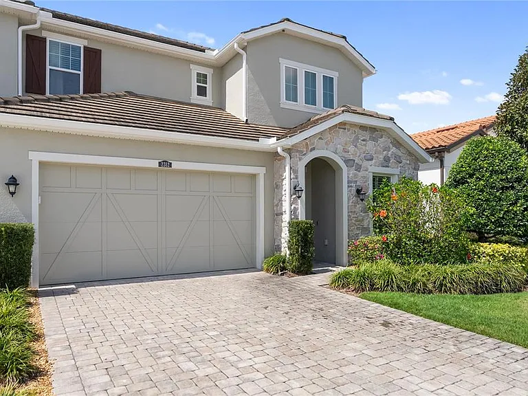 2312 Starwood Ct — Photo 1