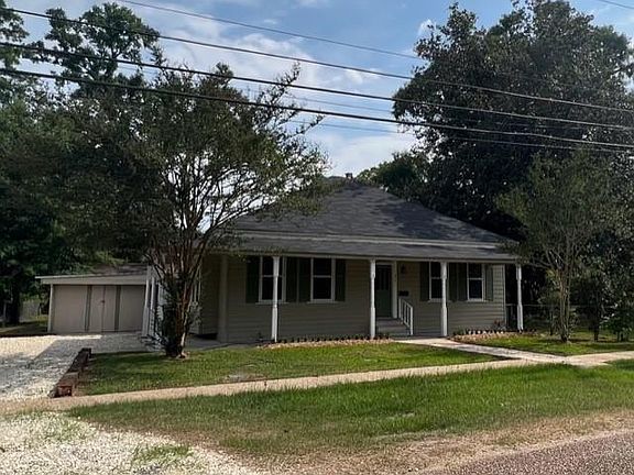 2nd image of 212 Camille St
