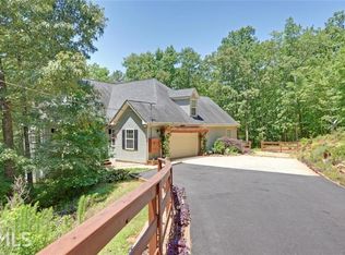22 Calhoun Ln, Dahlonega, GA 30533