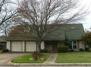 4508 Angus Dr, Fort Worth, TX 76116