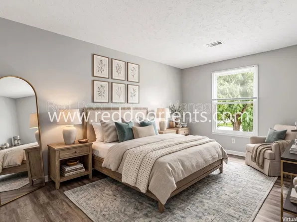 231 Lark Dr APT 3, Carmel, IN 46032