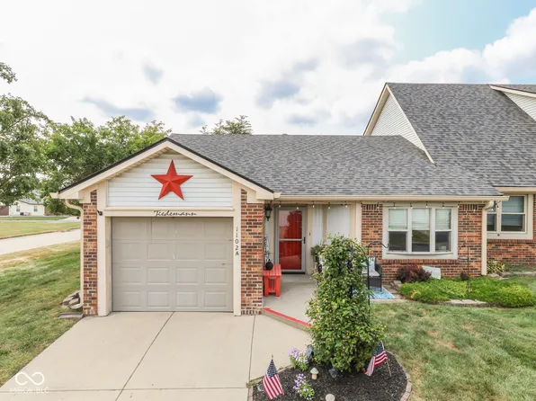 1102 Paradise Ct Unit A, Greenwood, IN 46143