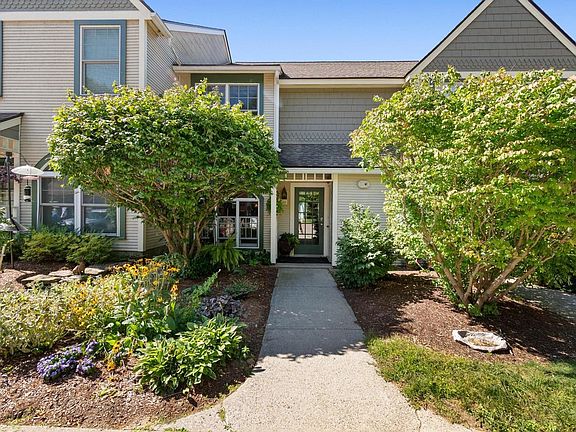 2nd image of 35 Northshore Drive