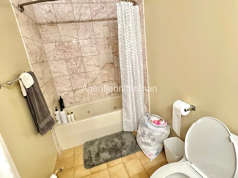 147 Kelton St #715A — Photo 11