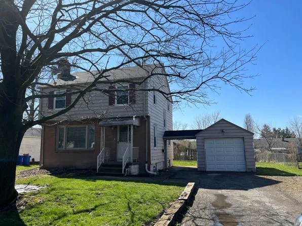 625 Churchill Rd, Girard, OH 44420