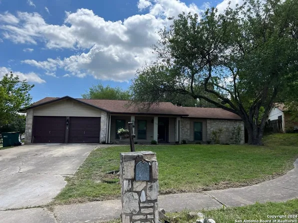 120 RUSTY SPUR, Universal City, TX 78148