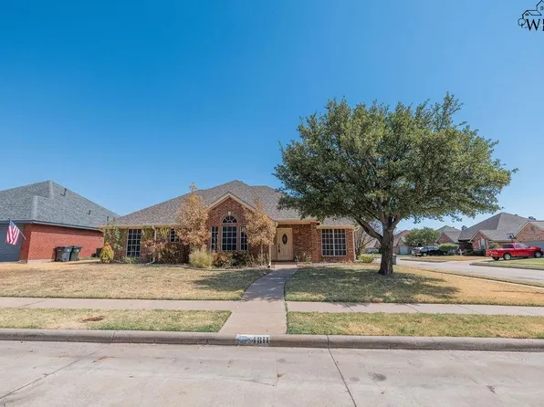 4811 Whirlwind Dr, Wichita Falls, TX 76310