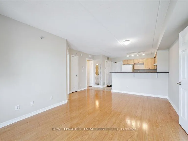 1490 Bishops Gate #303 — Photo 14