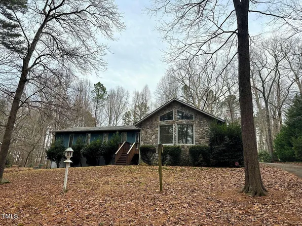 2833 Fox Dr, Durham, NC 27712