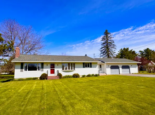 202 Main Road N, Hampden, ME 04444