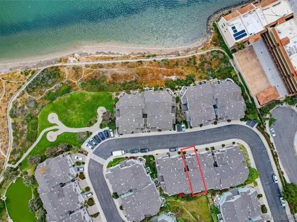 4738 Beachwood Ct, Carlsbad, CA 92008