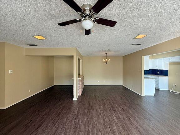 4th image of 8304 Garrett Dr