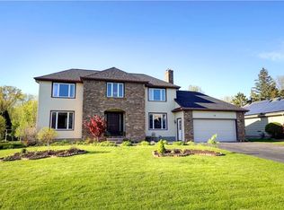 78 Old Well Rd, Rochester, NY 14626