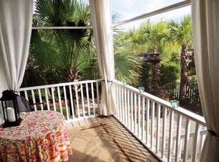 577 Galera Ln, Mount Pleasant, SC 29464