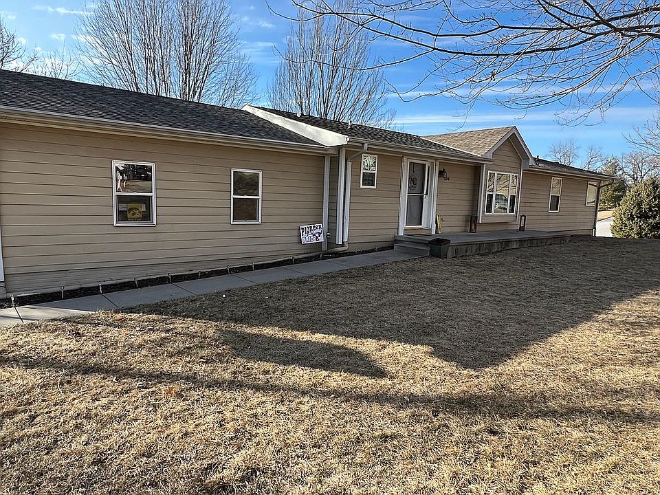 1st image of 1206 Oakview Dr