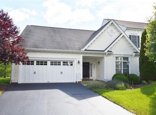 2006 Croghan Dr, Carnegie, PA