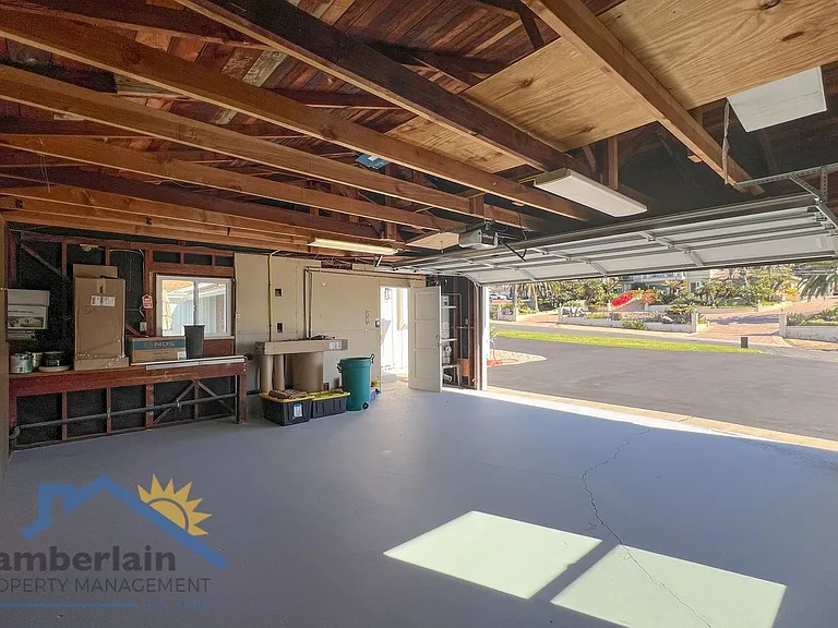 4033 Skyline Rd — Photo 18