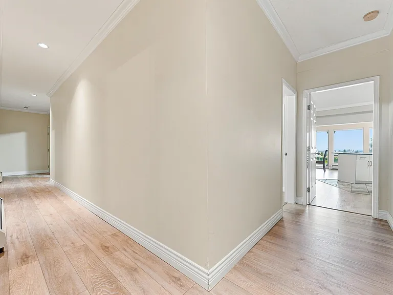 2426 Westhill Ct #LOWER — Photo 15