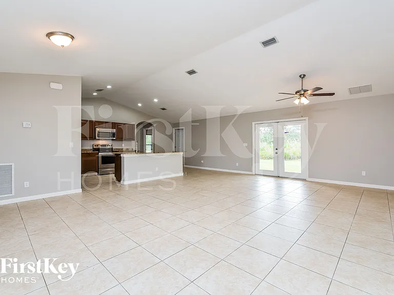 5123 White Ave — Photo 5