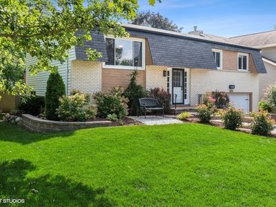 5414 Oak Park Rd, Oakwood Hills, IL, 60013