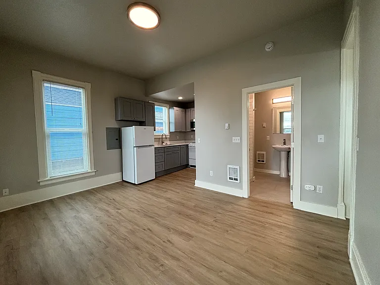 1224 N I St #101 — Photo 5