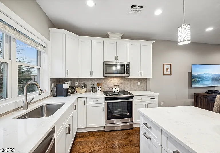 25 Stonybrook Cir #25 — Photo 15
