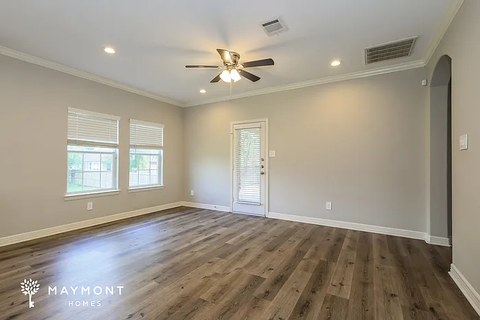 18027 Bambridge Dr — Photo 4