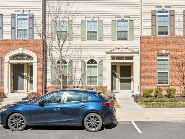 42116 Piebald Sq, Aldie, VA 20105