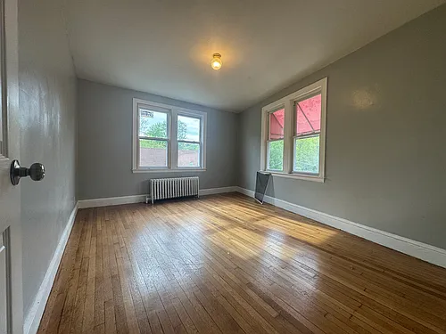 9 Rockville St Photo 1