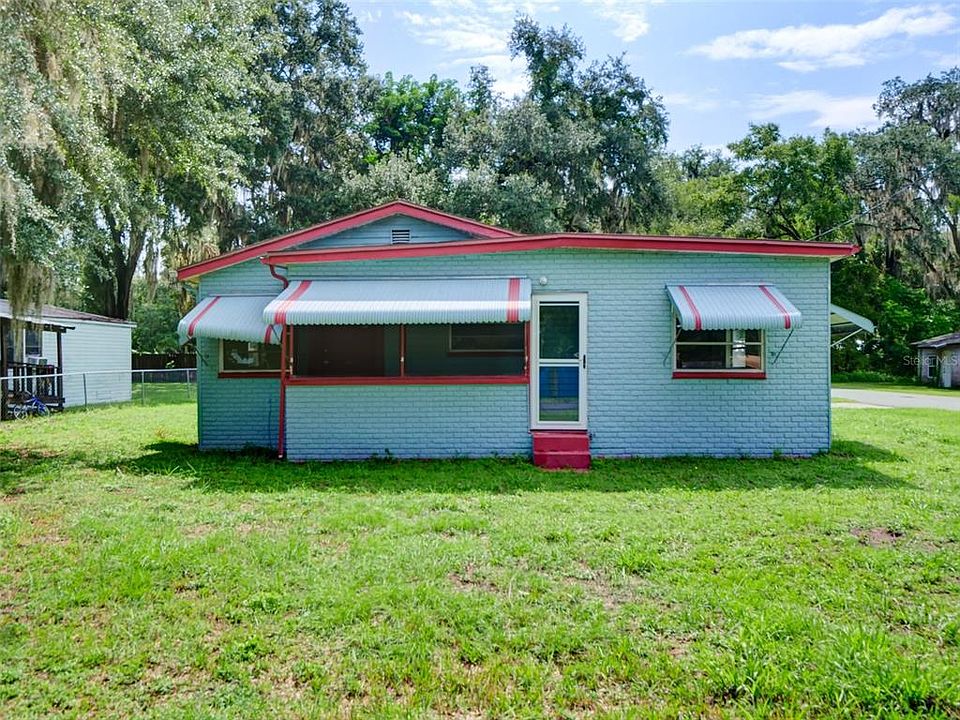 1st image of 813 NW 5TH STREET