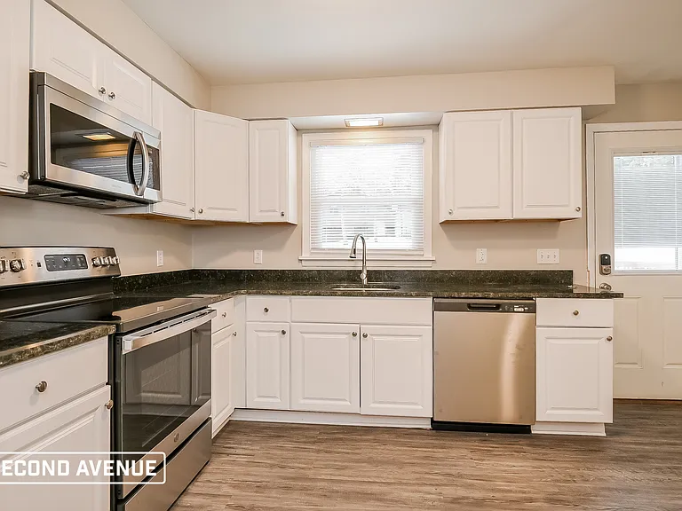 150 La Ray Dr — Photo 3