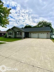 340 Bush Ave, Garner, IA, 50438