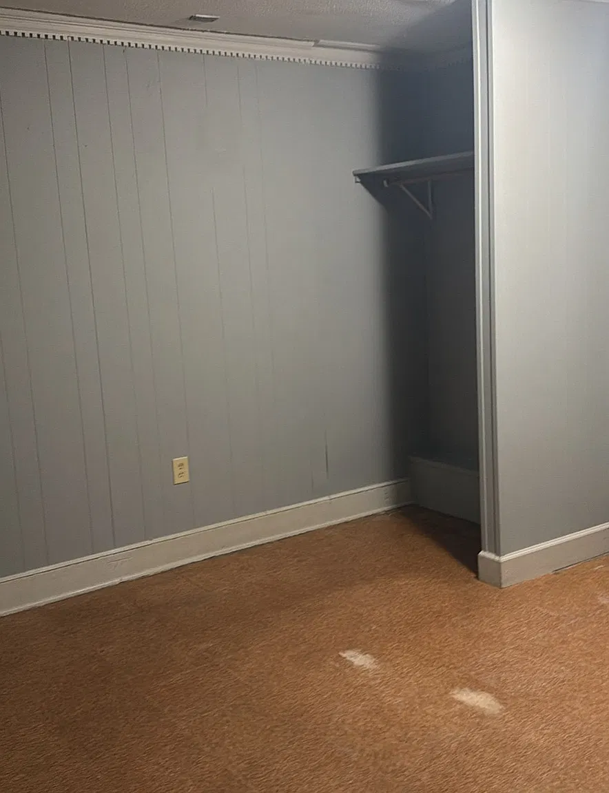 2 bed, 1000 sqft, $1,999 — Photo 4