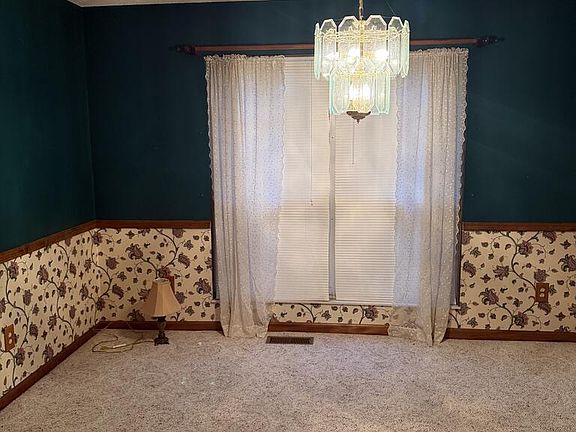 5th image of 5025 Springdale Blvd