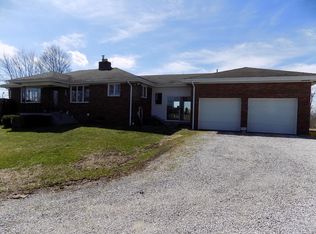 50 Bills Ln, Moundsville, WV 26041