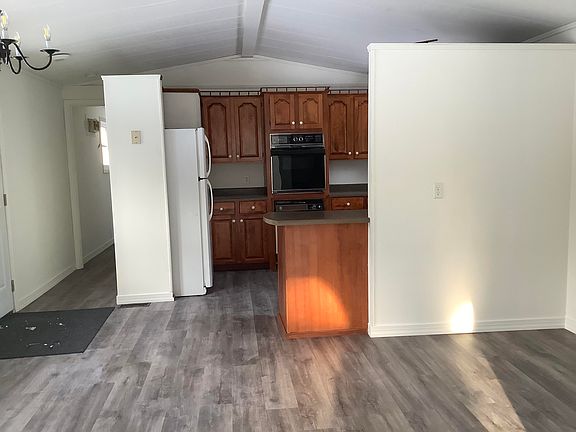 4th image of 338 Kinney Road