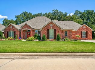 1611 Pecan Crossing Dr, Shawnee, OK 74804