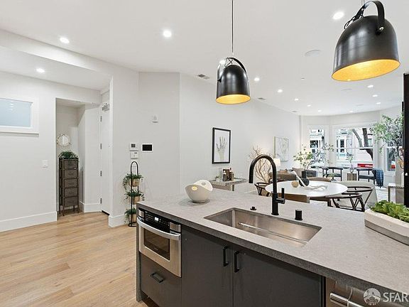 5th image of 2857 Folsom St