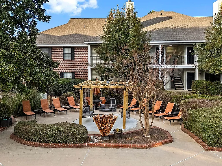Patio & Fire Pit