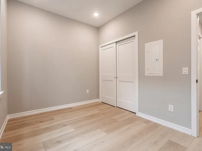 713 S Mildred St #2C — Photo 12