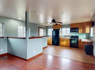 1996 Friday Creek Rd #2, Burlington, WA 98233