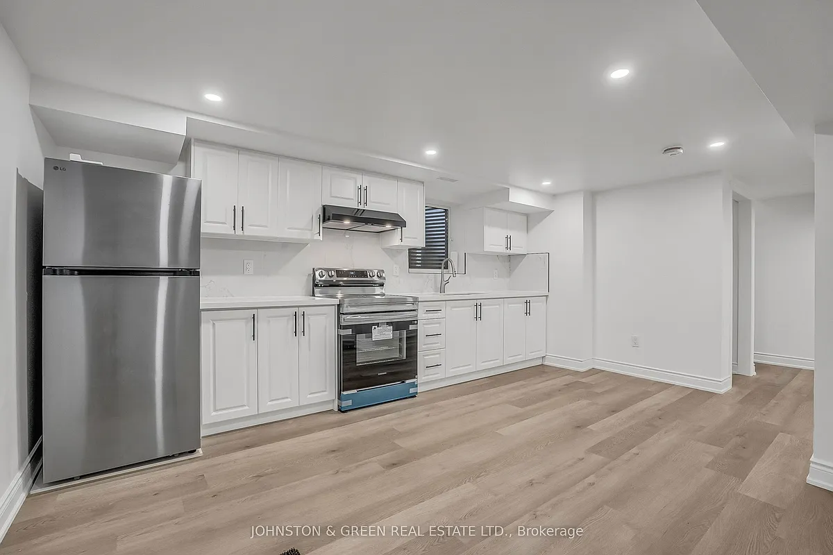 Building Photo - 126 Slan Ave