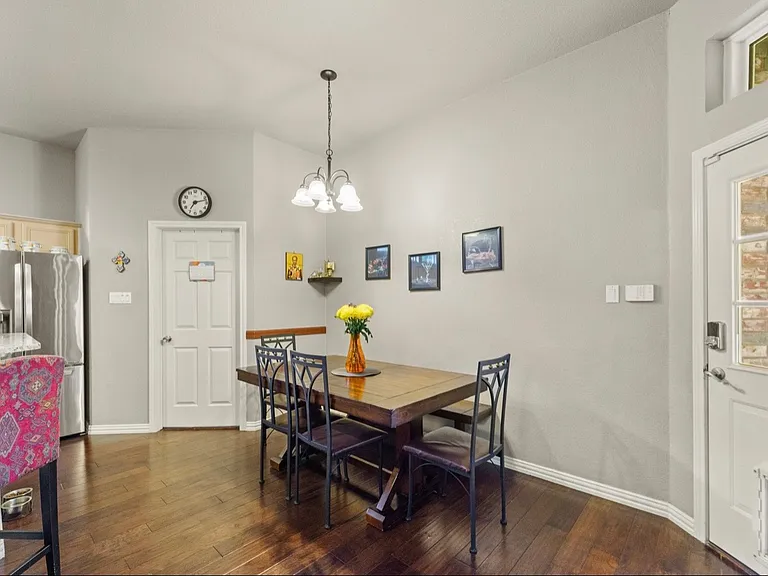 1402 Anchor Dr — Photo 8