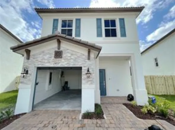 12832 NW 23 Pl, Miami, FL 33125