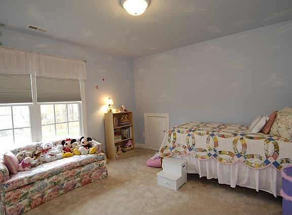 Kids bedroom