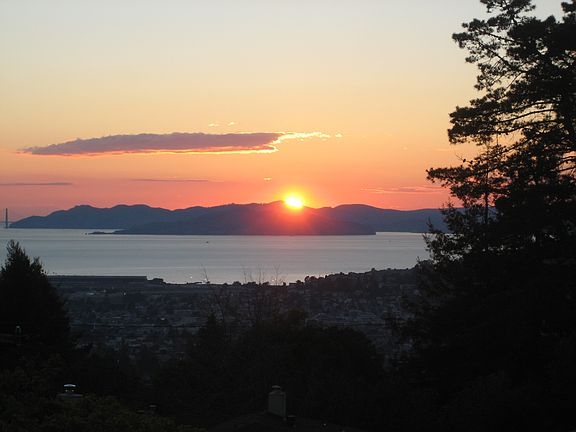 Mount Tam sunset from MBR