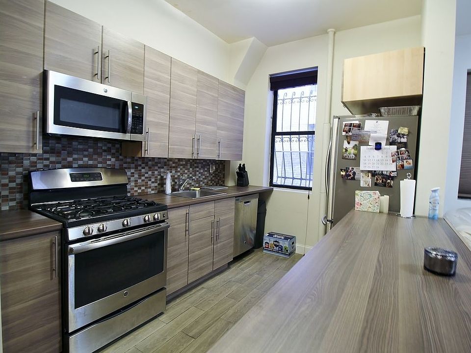 1st image of 940 St Nicholas Ave APT 1d