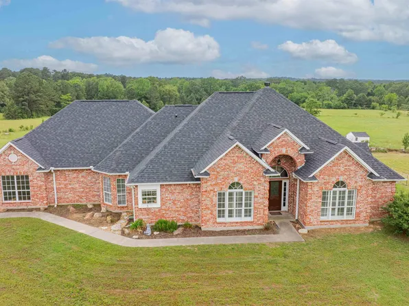 20064 Fm 1716 E, Tatum, TX 75691