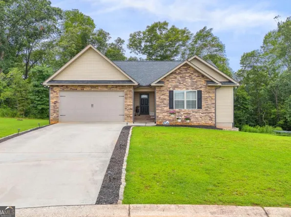 134 Mills Crossing Ct, Demorest, GA 30535